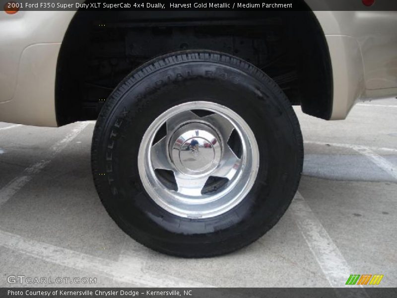  2001 F350 Super Duty XLT SuperCab 4x4 Dually Wheel