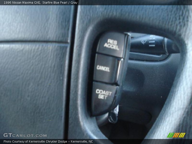 Starfire Blue Pearl / Gray 1996 Nissan Maxima GXE