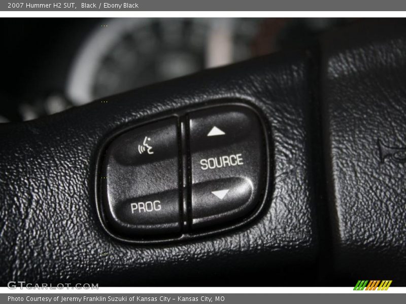 Black / Ebony Black 2007 Hummer H2 SUT