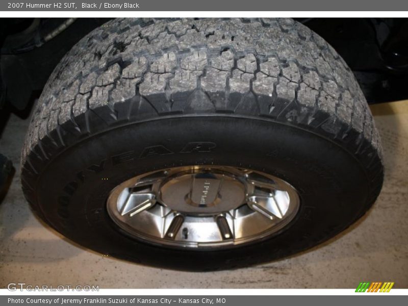 Black / Ebony Black 2007 Hummer H2 SUT