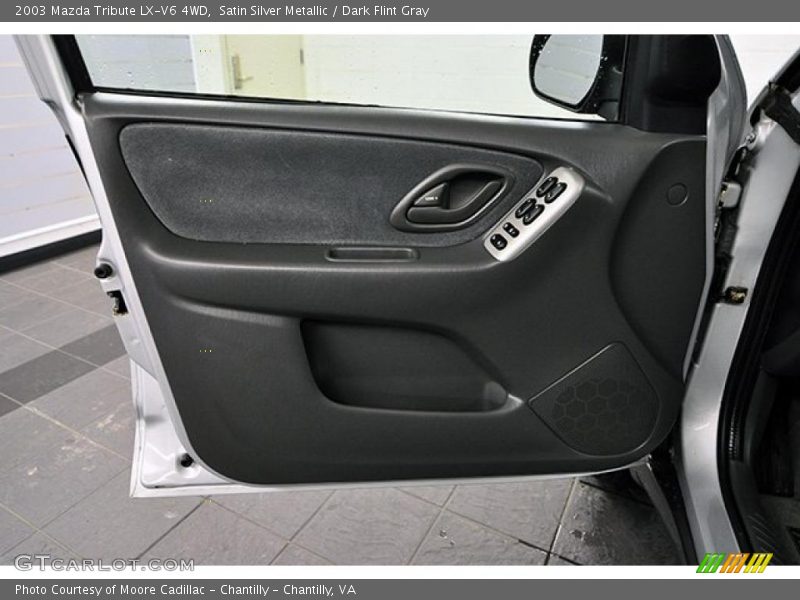 Door Panel of 2003 Tribute LX-V6 4WD