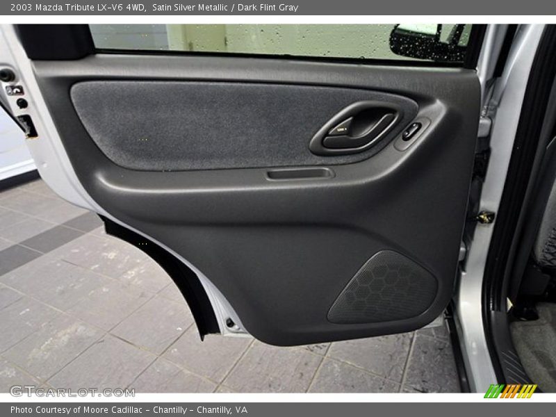 Door Panel of 2003 Tribute LX-V6 4WD