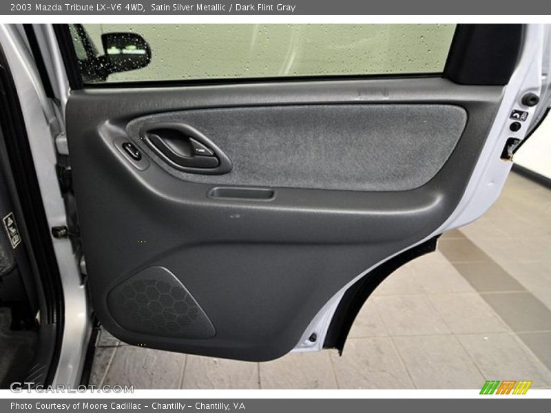 Door Panel of 2003 Tribute LX-V6 4WD
