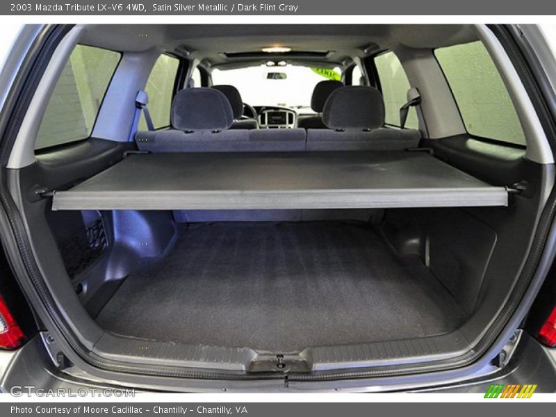  2003 Tribute LX-V6 4WD Trunk