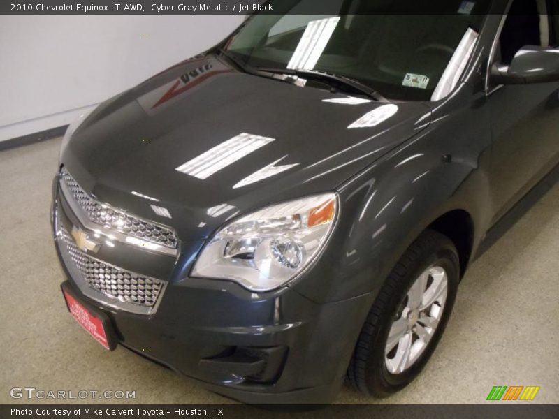 Cyber Gray Metallic / Jet Black 2010 Chevrolet Equinox LT AWD