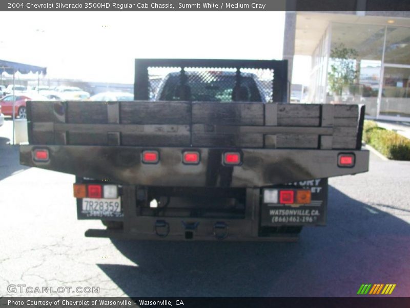 Summit White / Medium Gray 2004 Chevrolet Silverado 3500HD Regular Cab Chassis