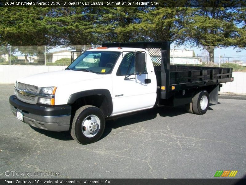 Summit White / Medium Gray 2004 Chevrolet Silverado 3500HD Regular Cab Chassis