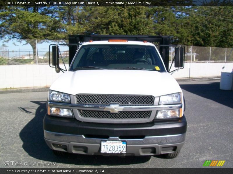 Summit White / Medium Gray 2004 Chevrolet Silverado 3500HD Regular Cab Chassis