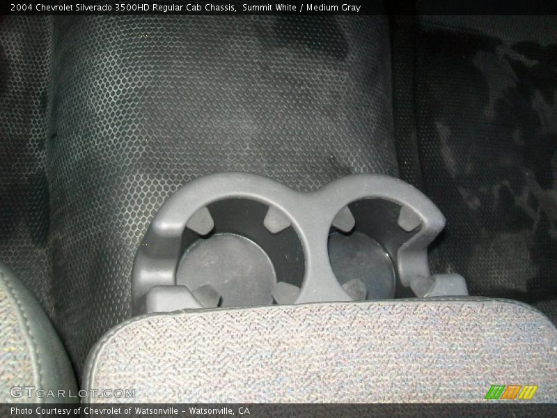 Summit White / Medium Gray 2004 Chevrolet Silverado 3500HD Regular Cab Chassis