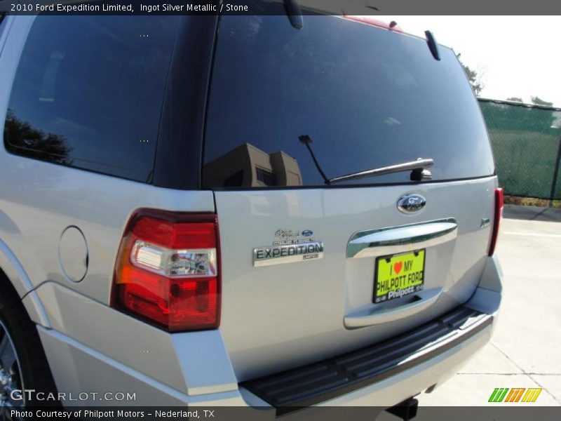 Ingot Silver Metallic / Stone 2010 Ford Expedition Limited