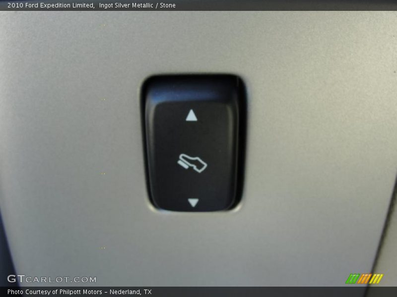 Ingot Silver Metallic / Stone 2010 Ford Expedition Limited