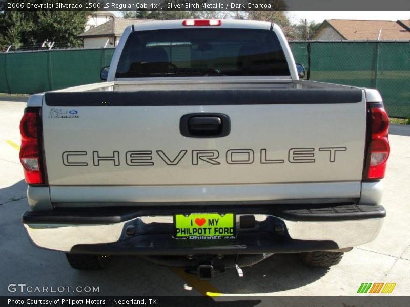 Silver Birch Metallic / Dark Charcoal 2006 Chevrolet Silverado 1500 LS Regular Cab 4x4