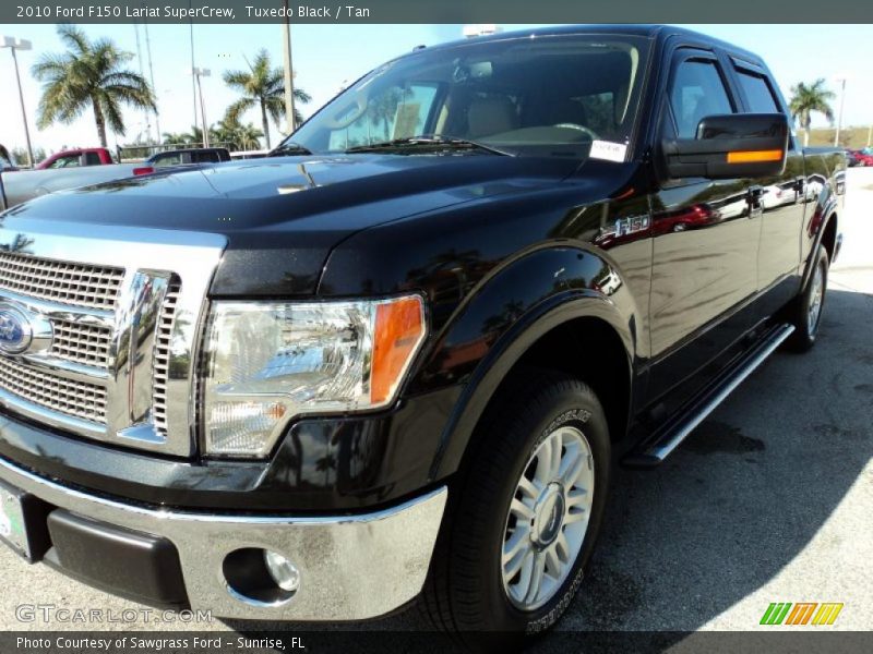 Tuxedo Black / Tan 2010 Ford F150 Lariat SuperCrew