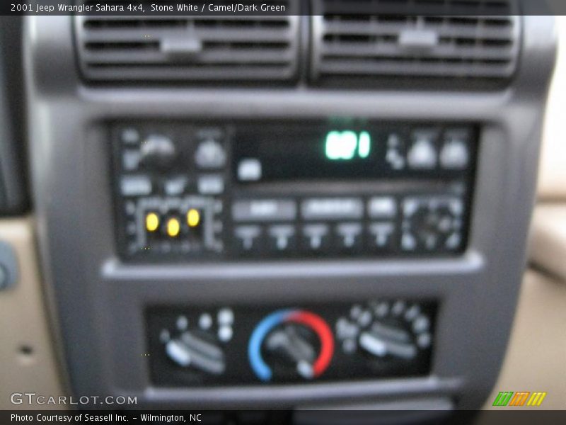 Stone White / Camel/Dark Green 2001 Jeep Wrangler Sahara 4x4