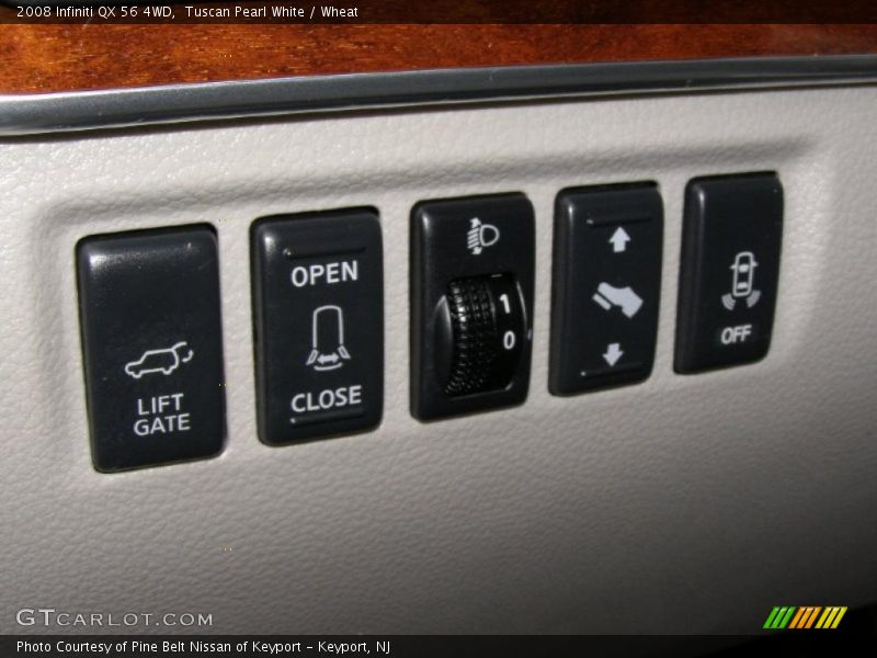 Tuscan Pearl White / Wheat 2008 Infiniti QX 56 4WD