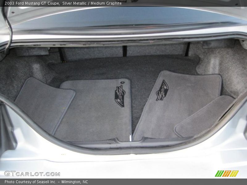  2003 Mustang GT Coupe Trunk