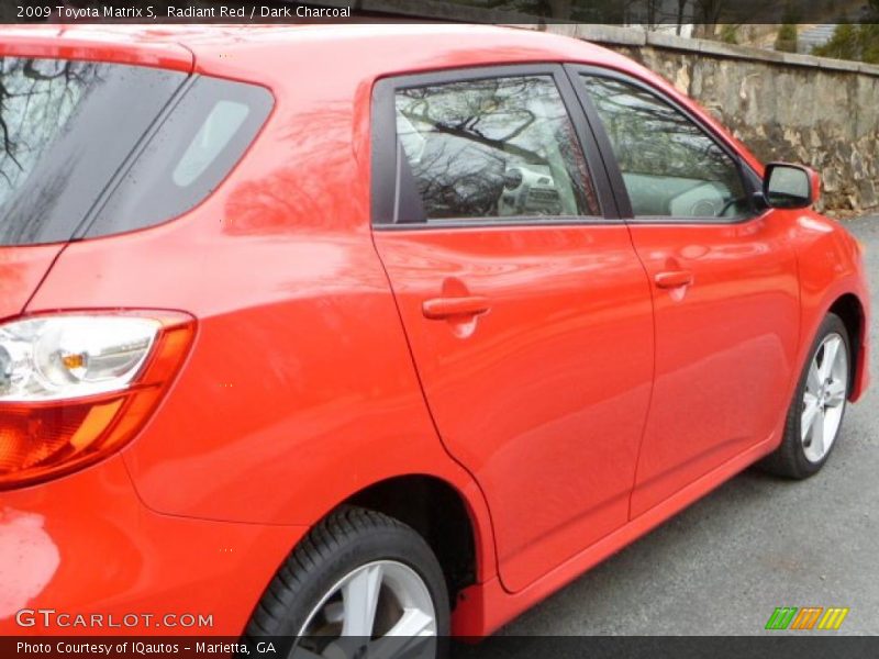 Radiant Red / Dark Charcoal 2009 Toyota Matrix S