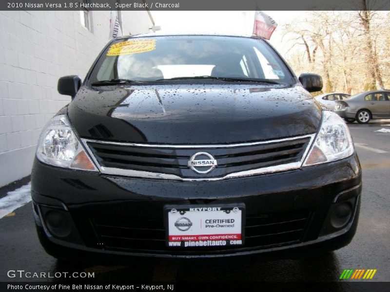 Super Black / Charcoal 2010 Nissan Versa 1.8 S Hatchback