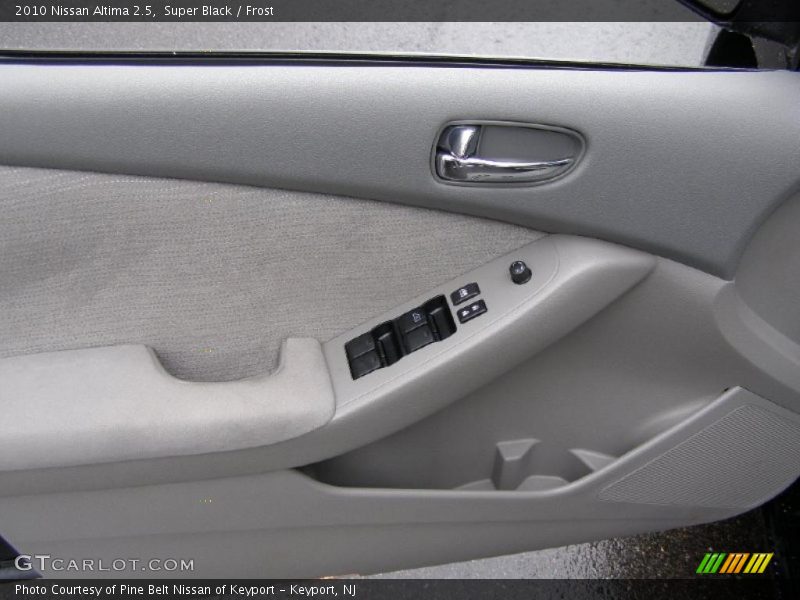 Super Black / Frost 2010 Nissan Altima 2.5