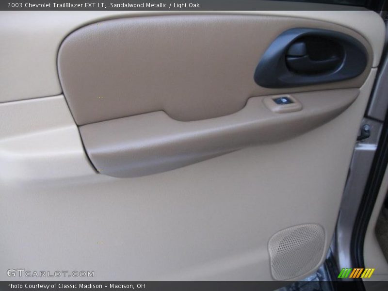 Sandalwood Metallic / Light Oak 2003 Chevrolet TrailBlazer EXT LT