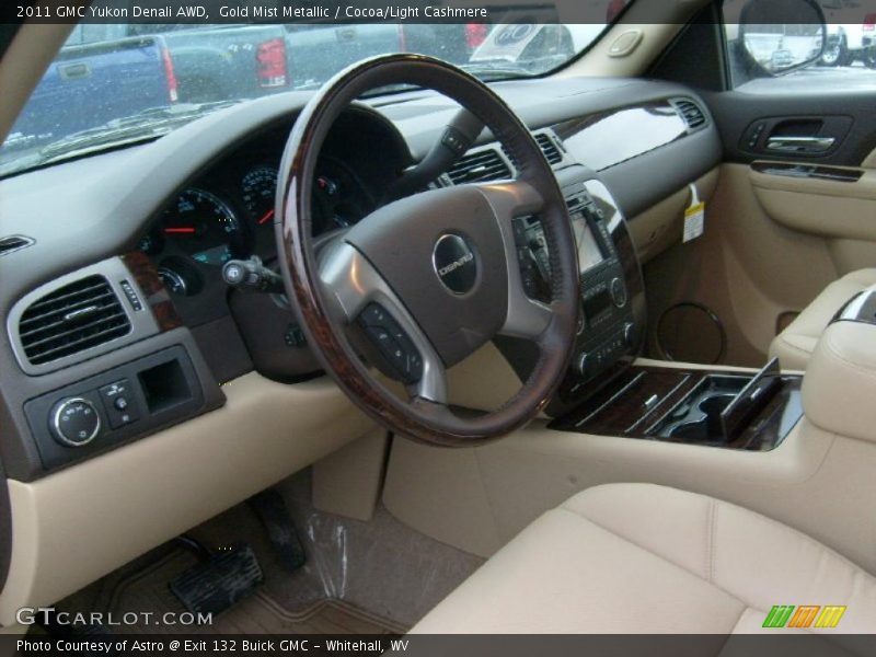  2011 Yukon Denali AWD Cocoa/Light Cashmere Interior