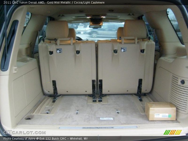  2011 Yukon Denali AWD Trunk