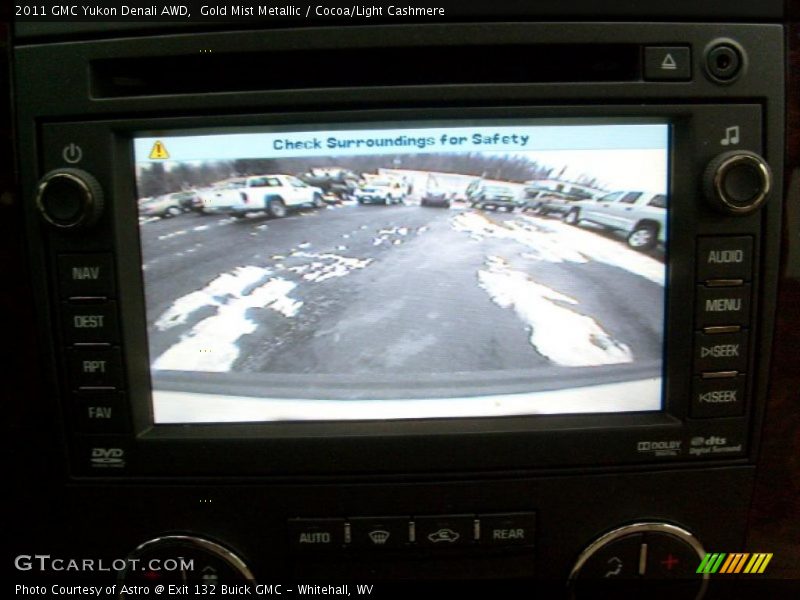 Gold Mist Metallic / Cocoa/Light Cashmere 2011 GMC Yukon Denali AWD