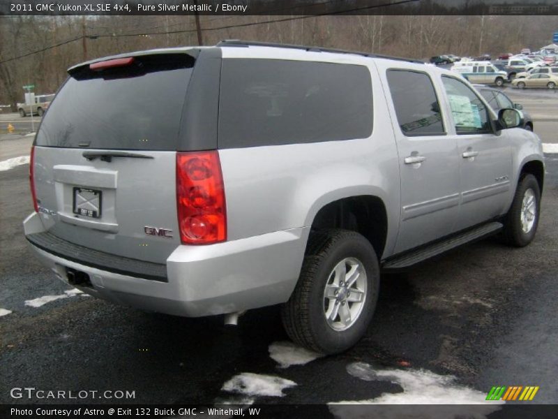 Pure Silver Metallic / Ebony 2011 GMC Yukon XL SLE 4x4