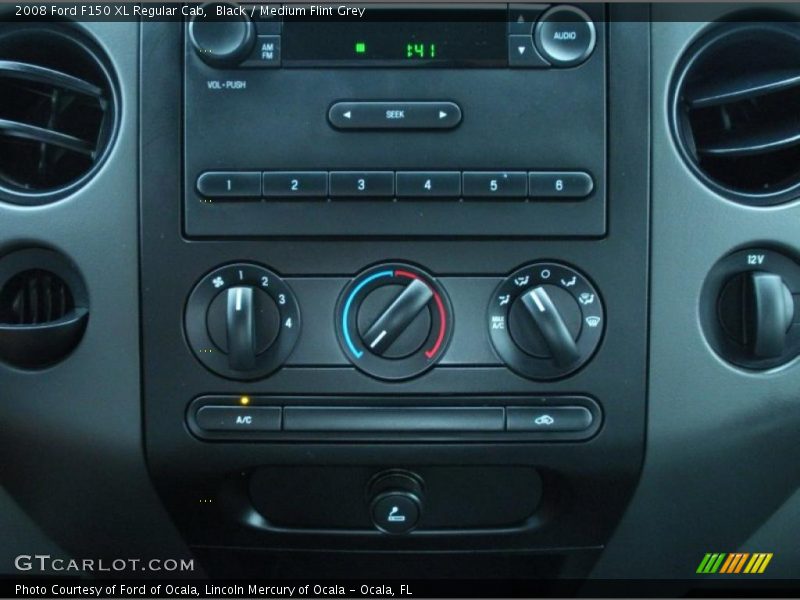Black / Medium Flint Grey 2008 Ford F150 XL Regular Cab
