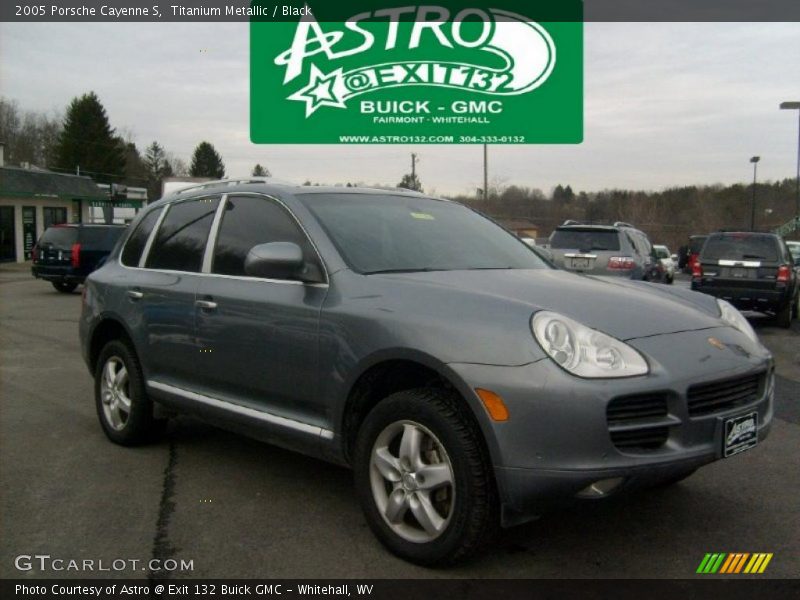 Titanium Metallic / Black 2005 Porsche Cayenne S