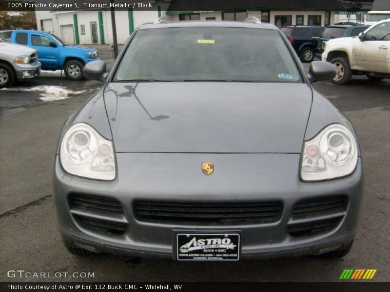 Titanium Metallic / Black 2005 Porsche Cayenne S