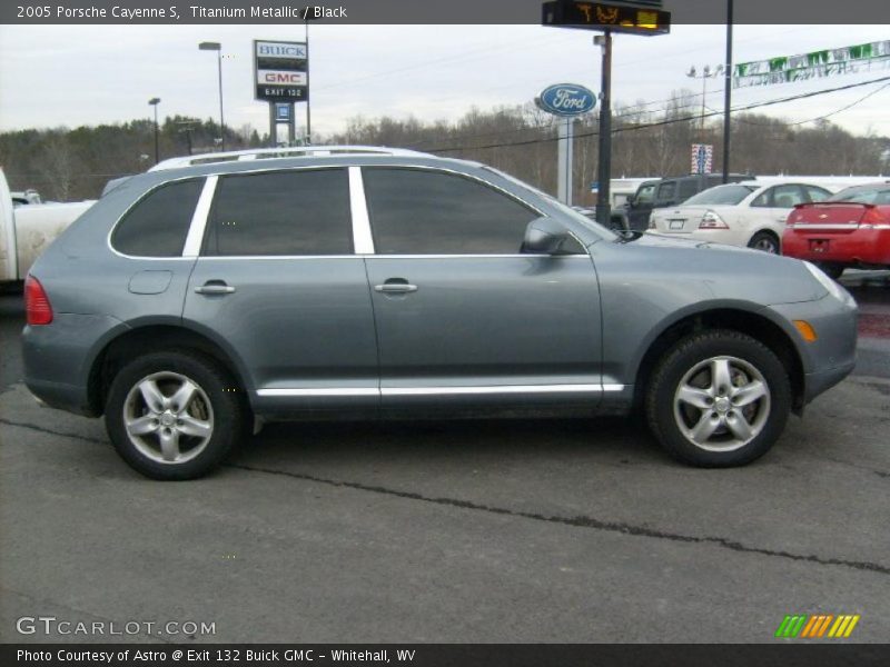 Titanium Metallic / Black 2005 Porsche Cayenne S
