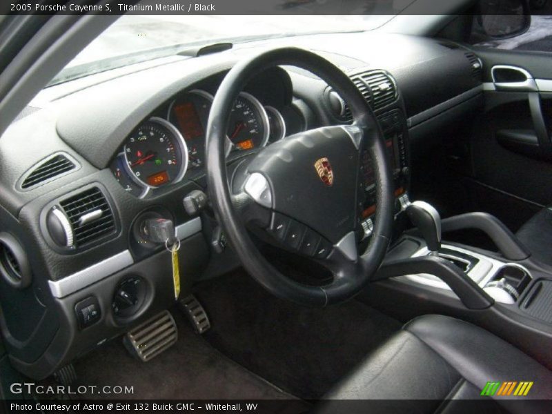Titanium Metallic / Black 2005 Porsche Cayenne S
