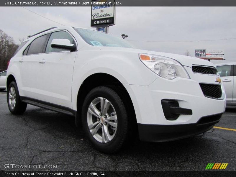 Summit White / Light Titanium/Jet Black 2011 Chevrolet Equinox LT