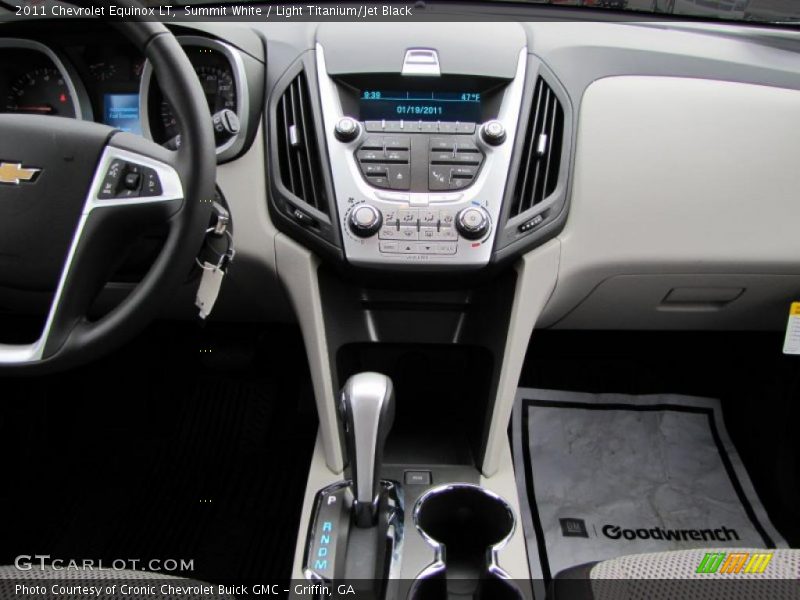 Dashboard of 2011 Equinox LT