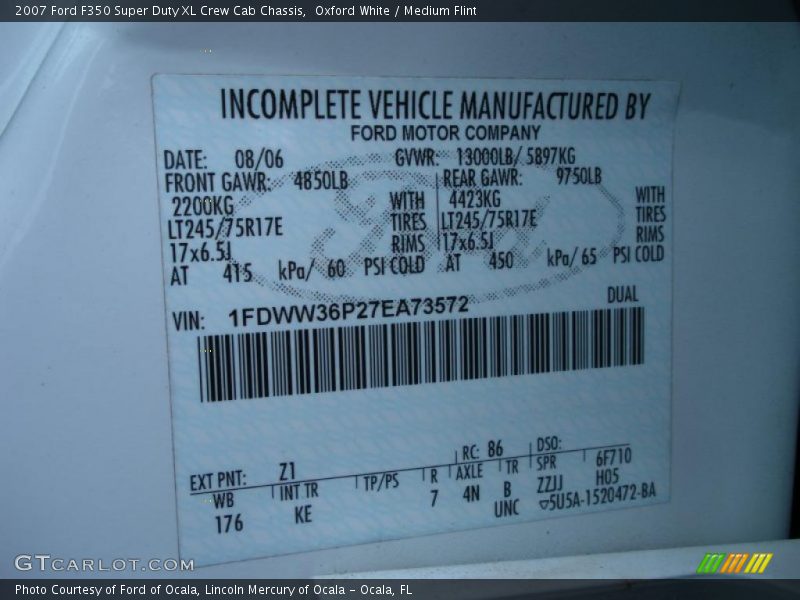 2007 F350 Super Duty XL Crew Cab Chassis Oxford White Color Code Z1