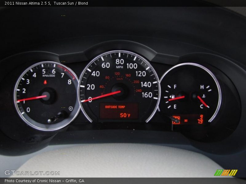 Tuscan Sun / Blond 2011 Nissan Altima 2.5 S