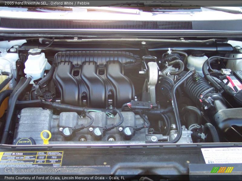 Oxford White / Pebble 2005 Ford Freestyle SEL