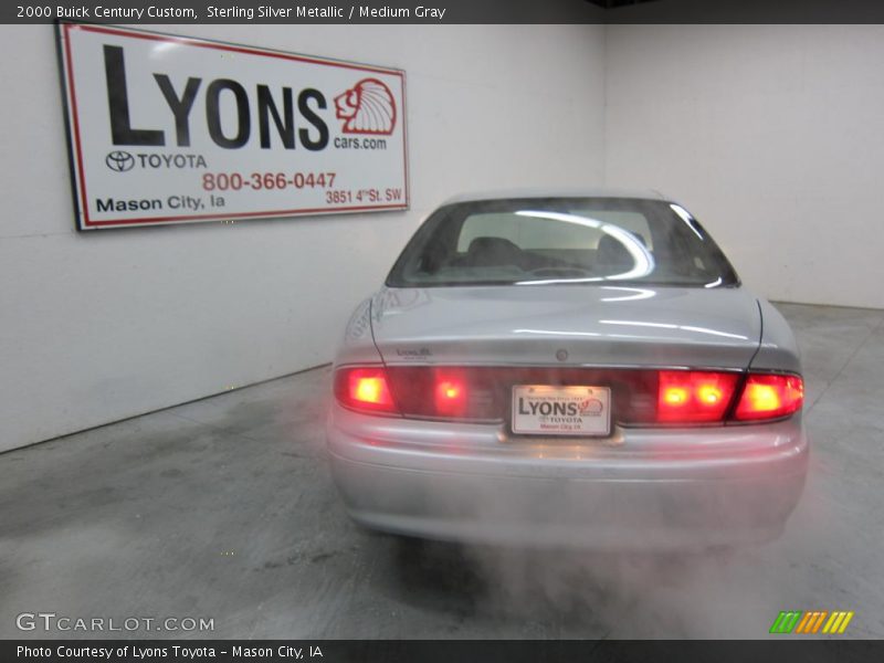 Sterling Silver Metallic / Medium Gray 2000 Buick Century Custom