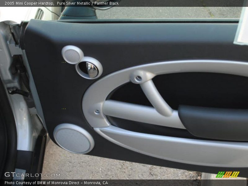 Pure Silver Metallic / Panther Black 2005 Mini Cooper Hardtop
