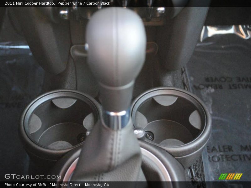 Pepper White / Carbon Black 2011 Mini Cooper Hardtop