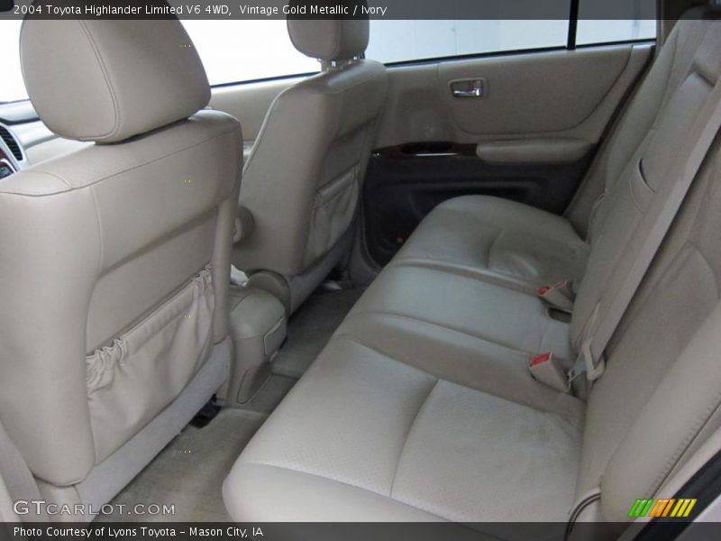 Vintage Gold Metallic / Ivory 2004 Toyota Highlander Limited V6 4WD