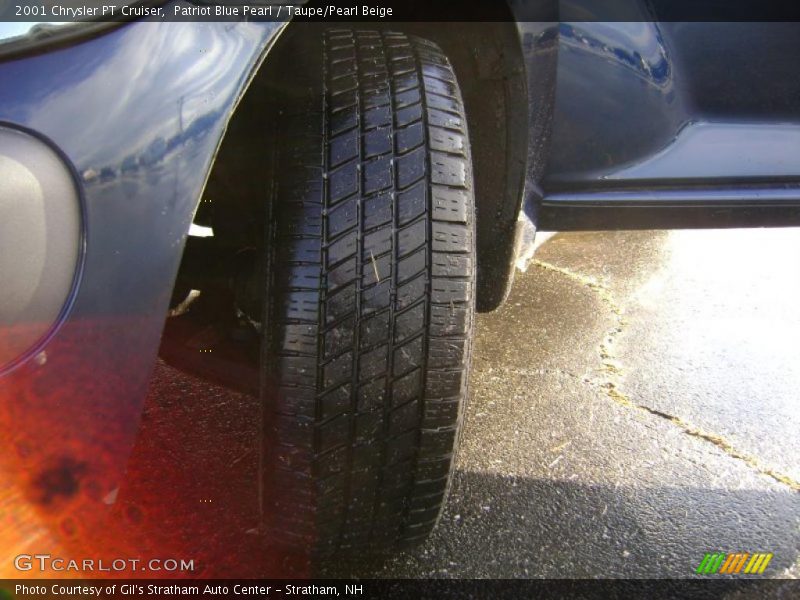 Patriot Blue Pearl / Taupe/Pearl Beige 2001 Chrysler PT Cruiser