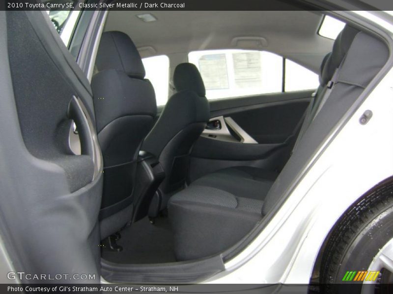 Classic Silver Metallic / Dark Charcoal 2010 Toyota Camry SE
