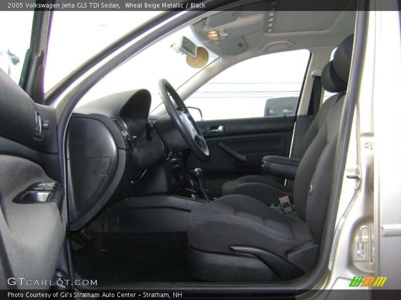 Wheat Beige Metallic / Black 2005 Volkswagen Jetta GLS TDI Sedan