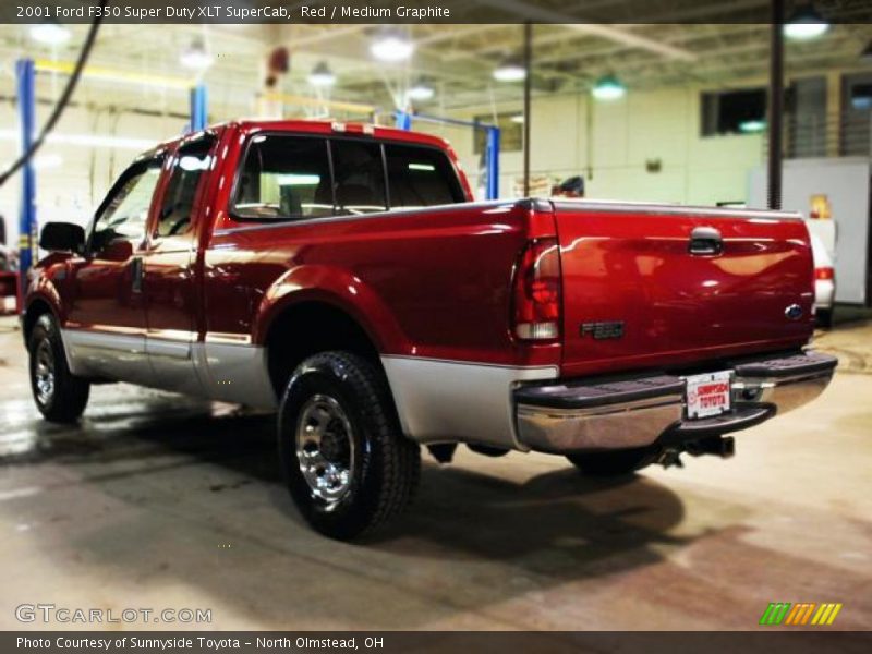 Red / Medium Graphite 2001 Ford F350 Super Duty XLT SuperCab