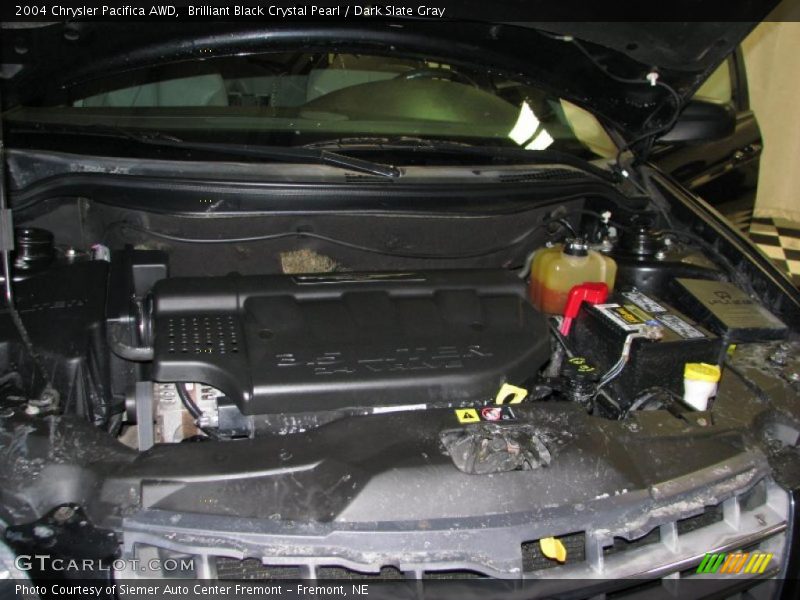 Brilliant Black Crystal Pearl / Dark Slate Gray 2004 Chrysler Pacifica AWD