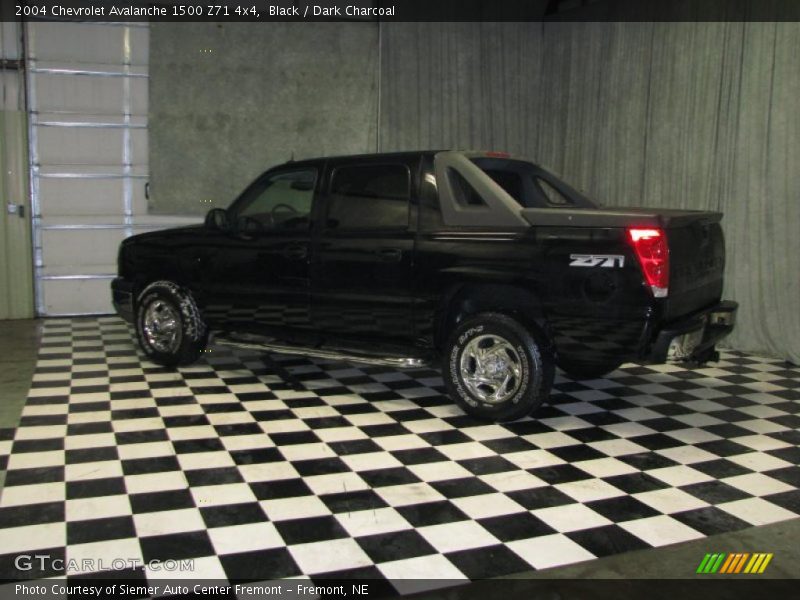 Black / Dark Charcoal 2004 Chevrolet Avalanche 1500 Z71 4x4