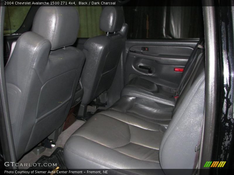 Black / Dark Charcoal 2004 Chevrolet Avalanche 1500 Z71 4x4