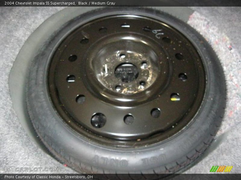 Black / Medium Gray 2004 Chevrolet Impala SS Supercharged